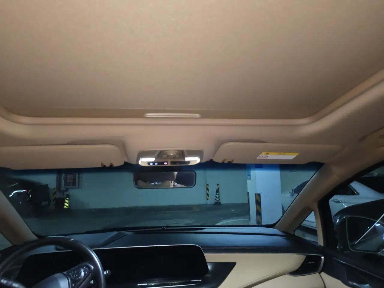 Buick GL8 2020 ES Land Cruiser 653T Luxury Model — миниатюра 18