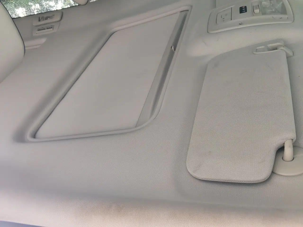 Buick GL8 2021 Land Cruiser Executive 652T Premium Model — миниатюра 18