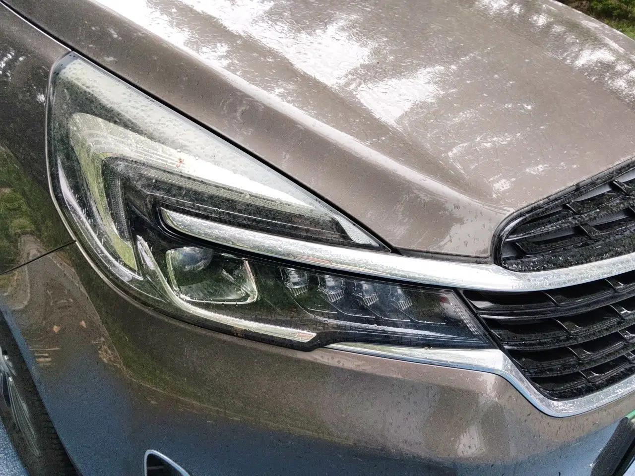 Buick GL8 2021 Land Cruiser Executive 652T Premium Model — миниатюра 7