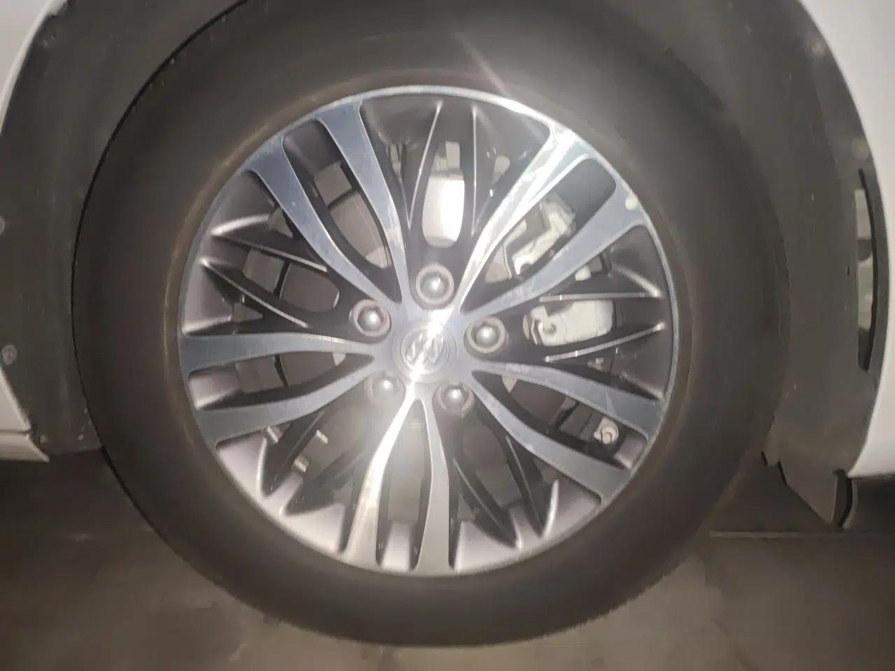 Buick GL8 2021 ES Landtrek 653T Comfort Edition — миниатюра 8
