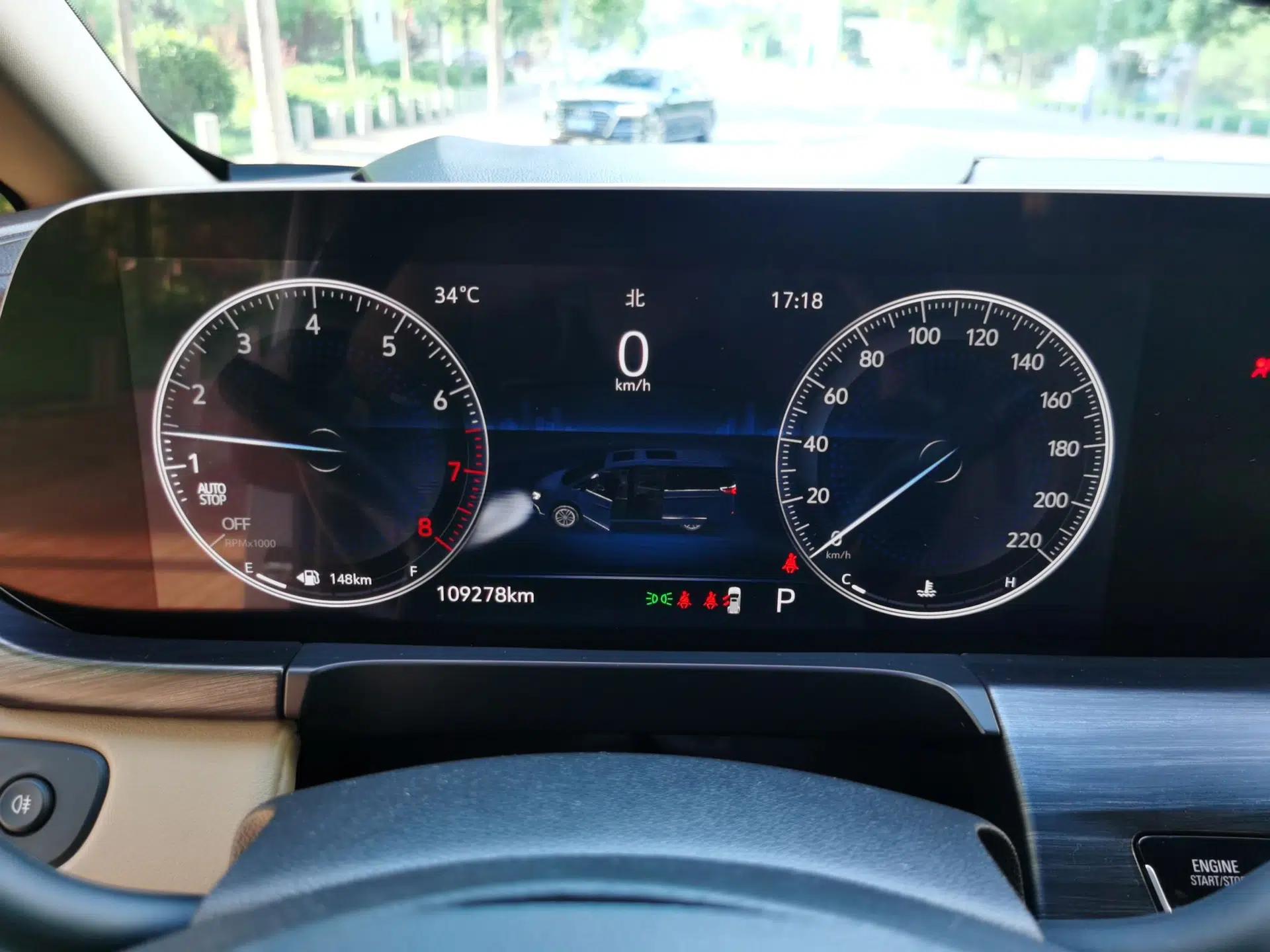 Buick GL8 2021 ES Landtrek 653T Luxury Model — миниатюра 11