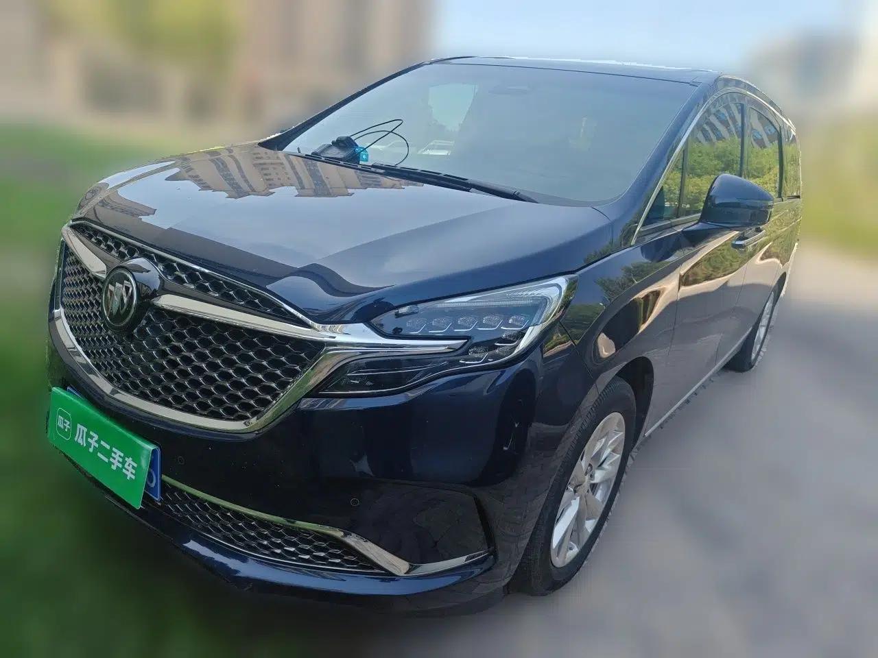 Buick GL8 2020 Avenir Avia Four-Seat Luxury Edition — миниатюра 1