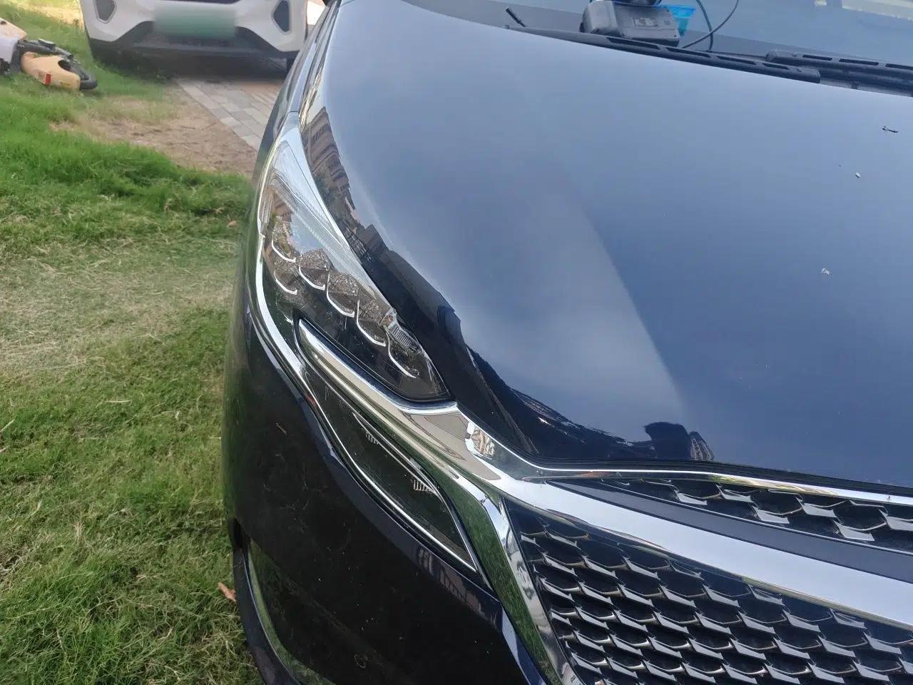 Buick GL8 2020 Avenir Avia Four-Seat Luxury Edition — миниатюра 7