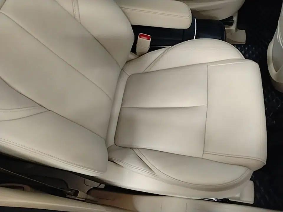 Buick GL8 2023 ES Lu Zun Deluxe Model — миниатюра 19