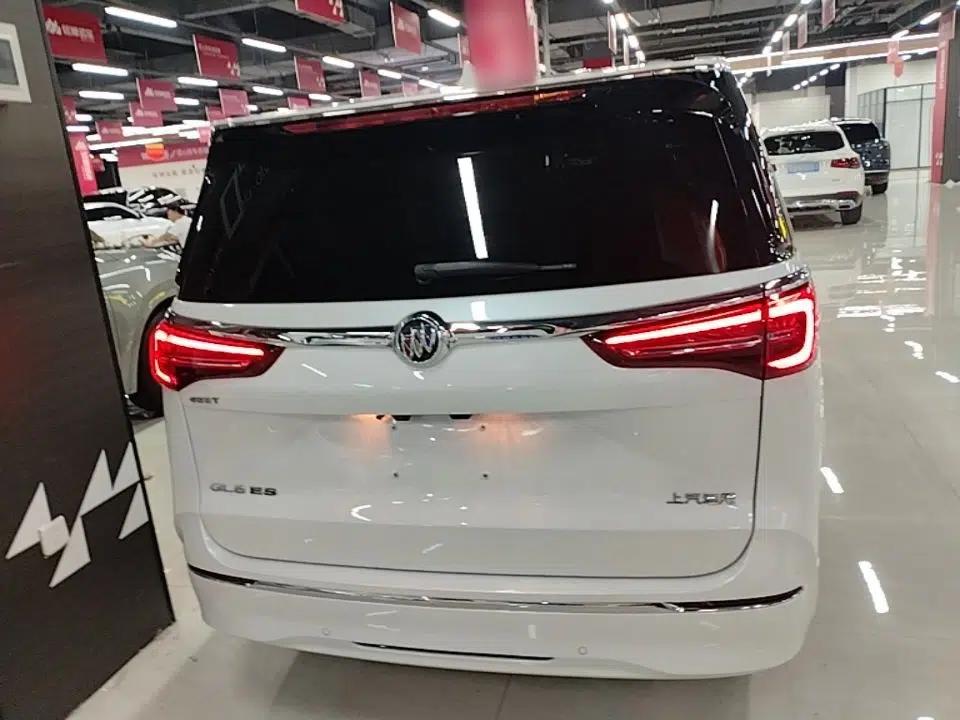 Buick GL8 2023 ES Lu Zun Deluxe Model — миниатюра 5