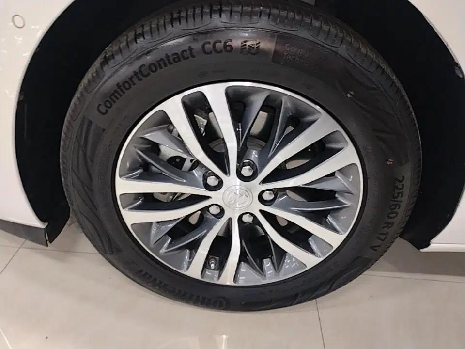 Buick GL8 2023 ES Lu Zun Deluxe Model — миниатюра 10