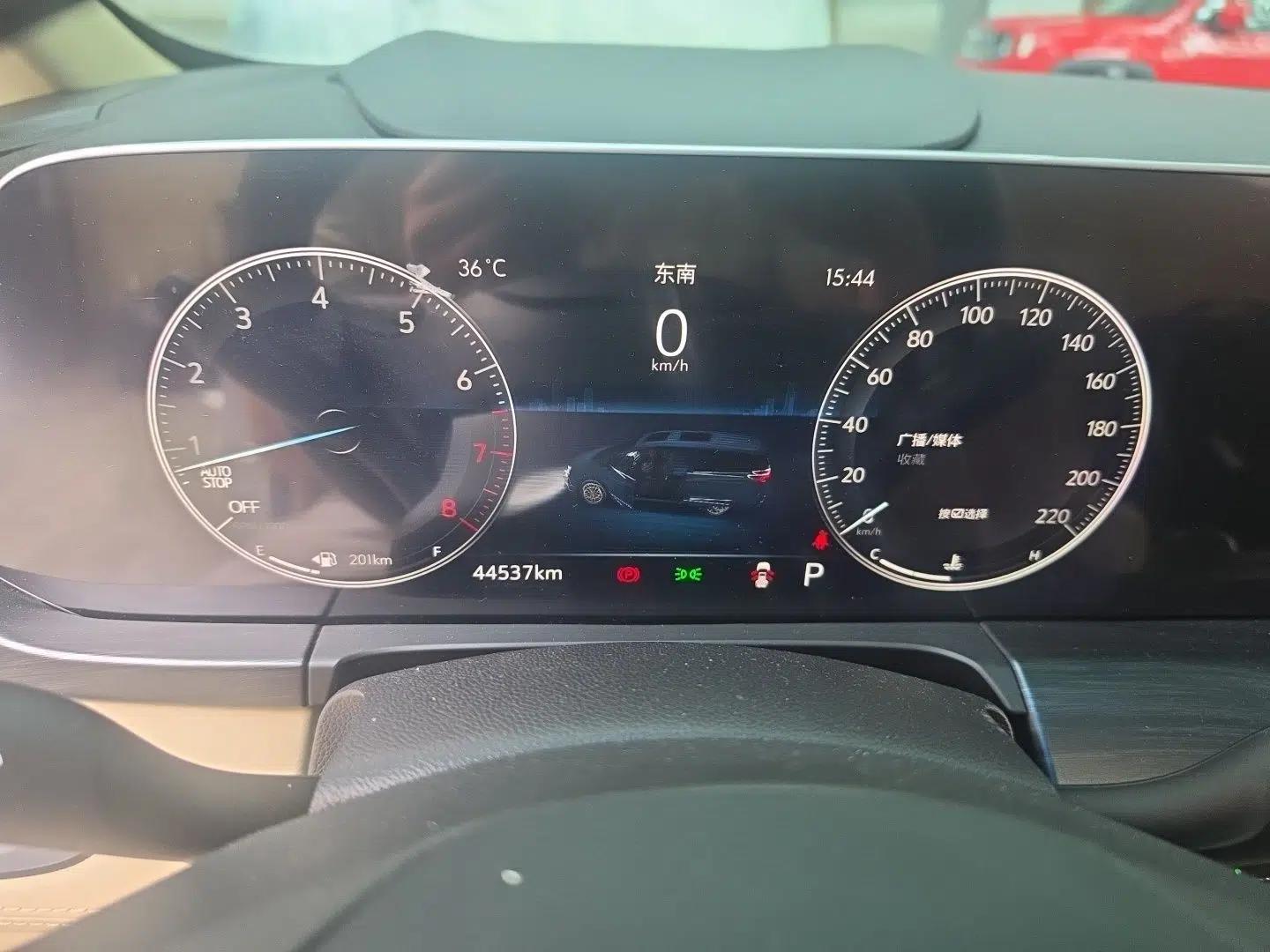 Buick GL8 2022 ES Landtrek 653T Luxury Edition — миниатюра 11
