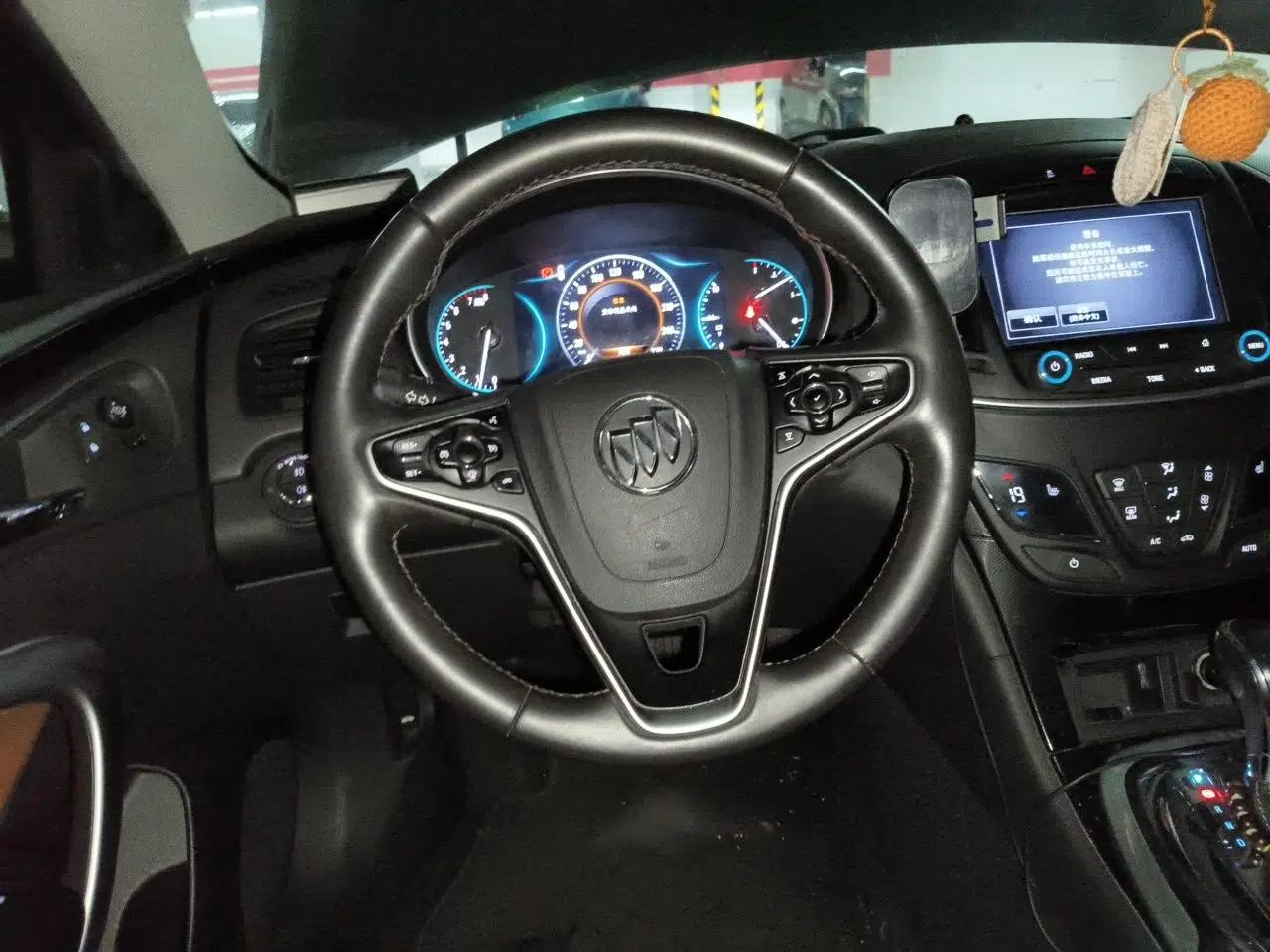 Buick Regal 2015 1.6T Elite Tech Model — миниатюра 10