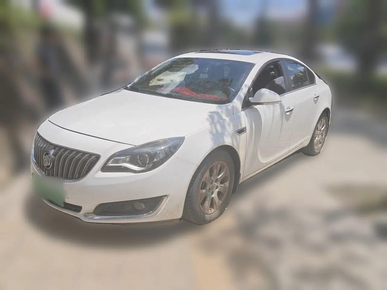 Buick Regal 2014 1.6T Fashionable Tech Edition — миниатюра 1