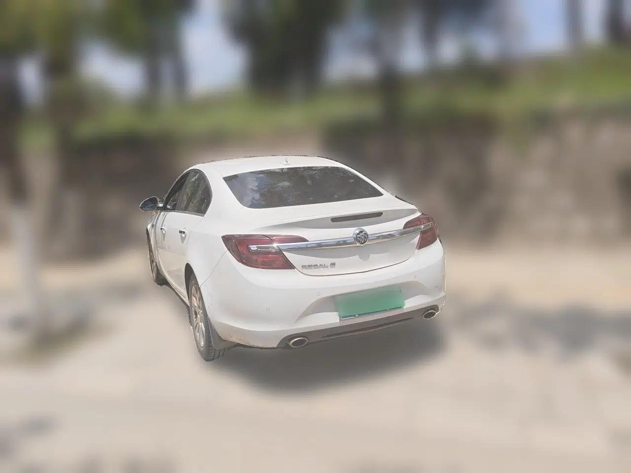 Buick Regal 2014 1.6T Fashionable Tech Edition — миниатюра 4
