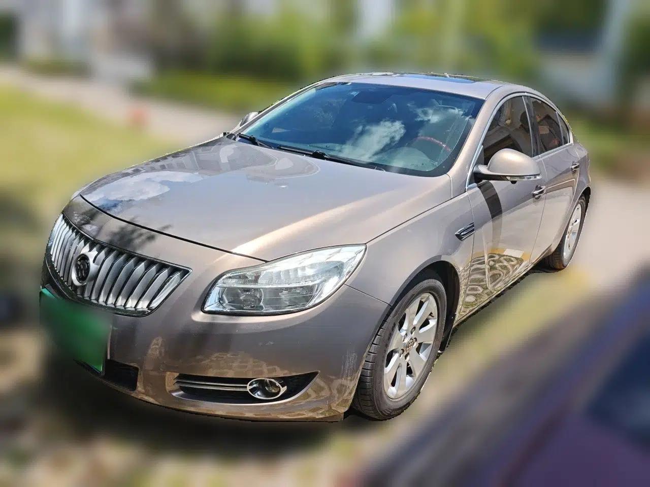 Buick Regal 2012 2.0L Luxury Edition — миниатюра 1