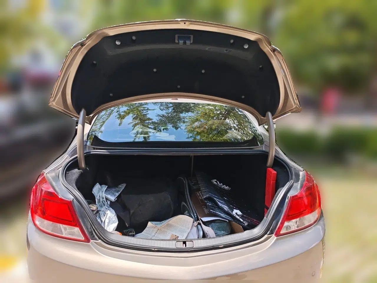 Buick Regal 2012 2.0L Luxury Edition — миниатюра 19