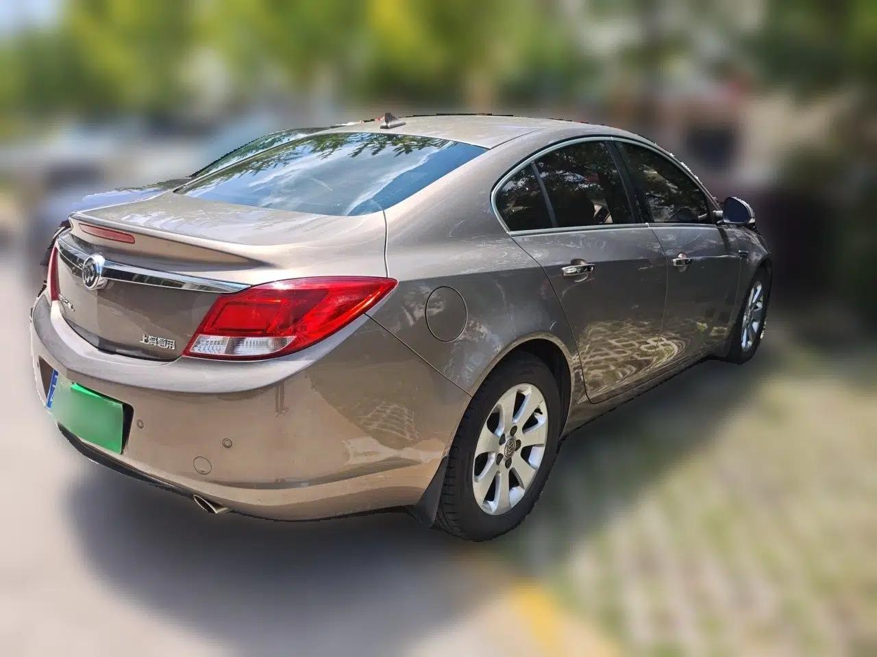 Buick Regal 2012 2.0L Luxury Edition — миниатюра 6