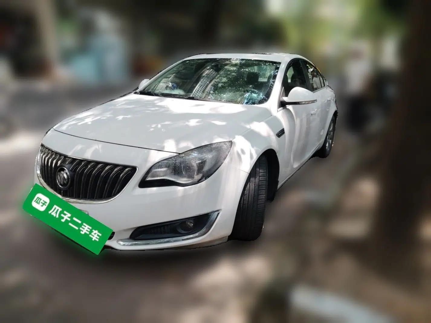 Buick Regal 2015 2.0L Leading Fashion Edition — миниатюра 1