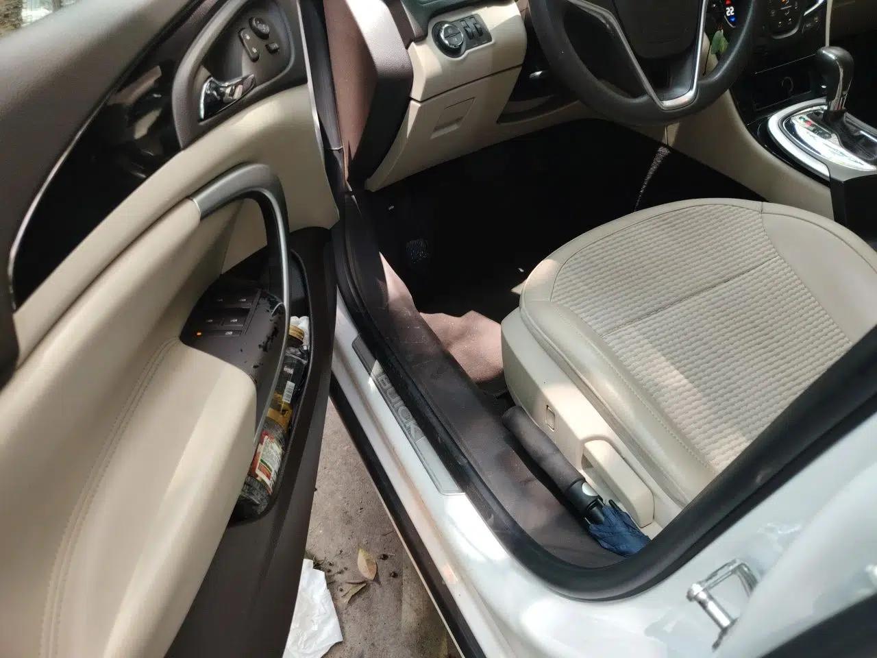 Buick Regal 2015 2.0L Leading Fashion Edition — миниатюра 16
