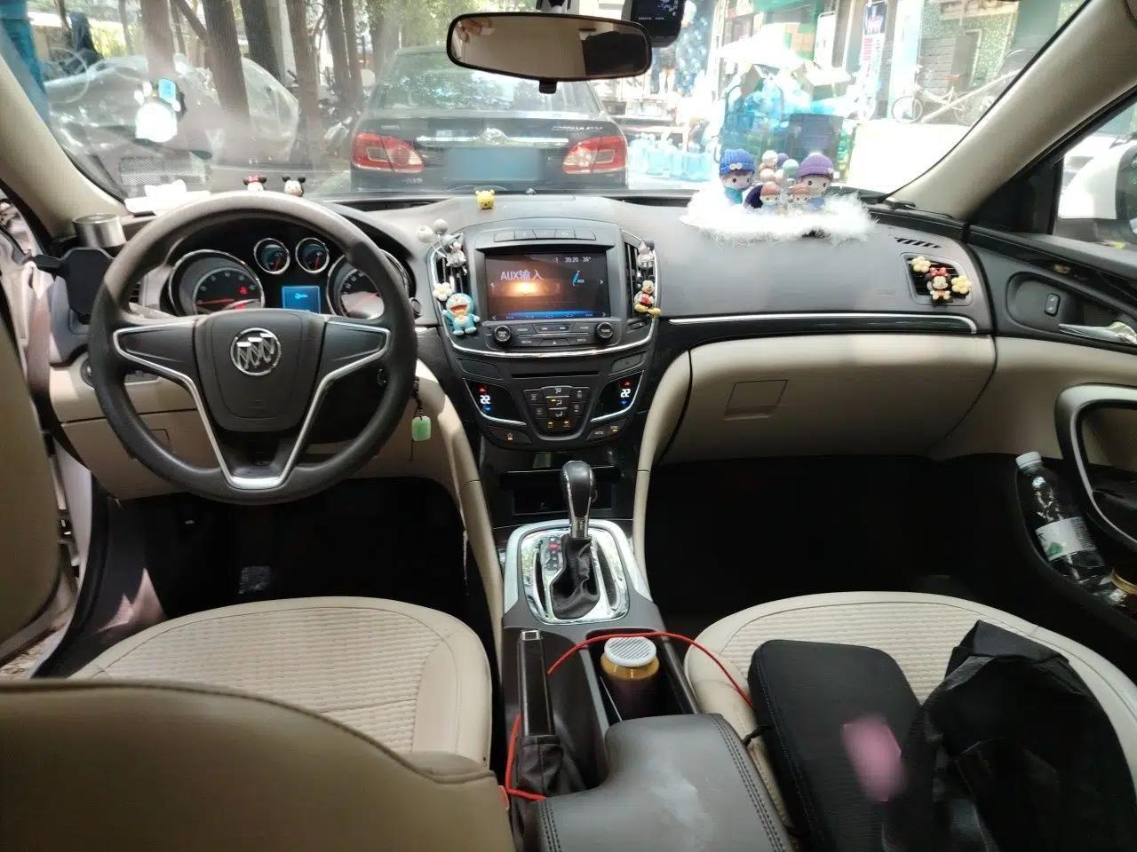 Buick Regal 2015 2.0L Leading Fashion Edition — миниатюра 9