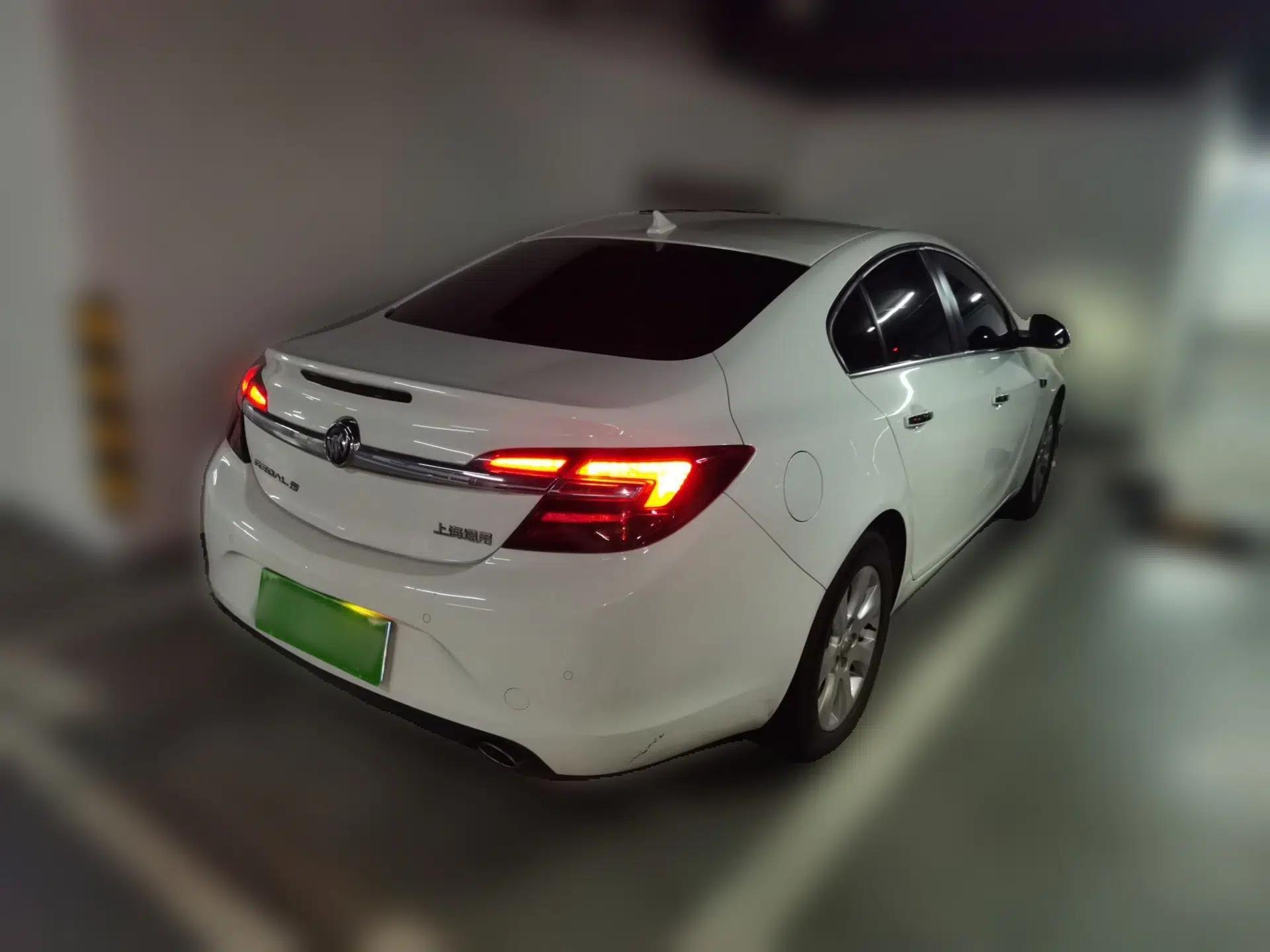 Buick Regal 2015 1.6T Elite Tech Model — миниатюра 6