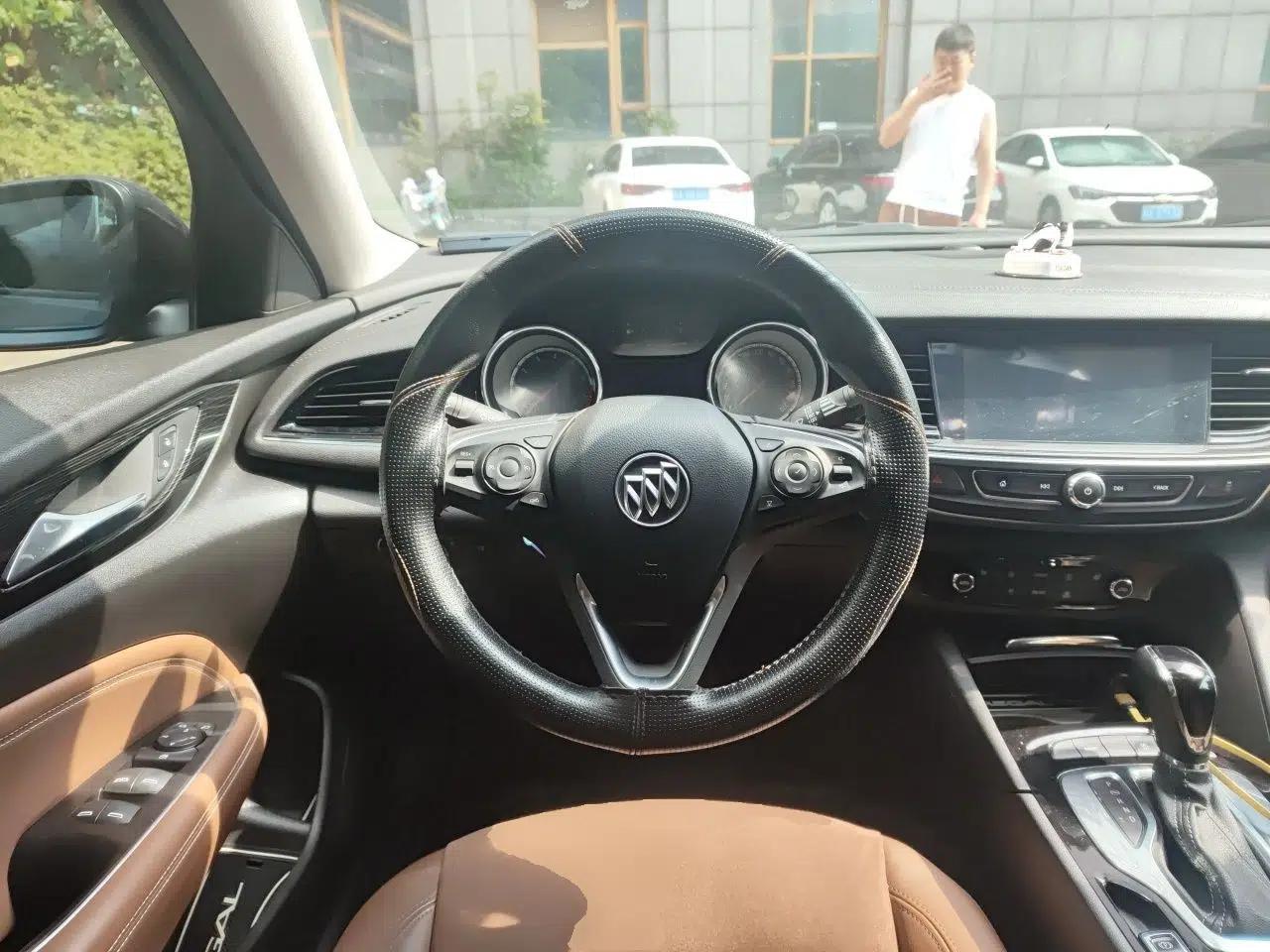 Buick Regal 2019 20T Luxury Model China VI Standard — миниатюра 10