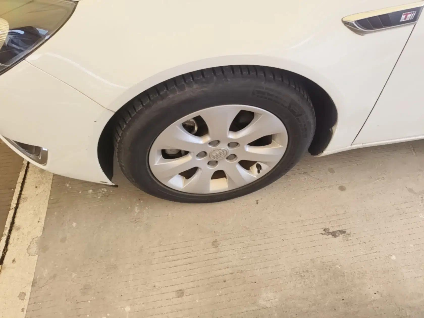 Buick Regal 2015 1.6T Elite Tech Model — миниатюра 10