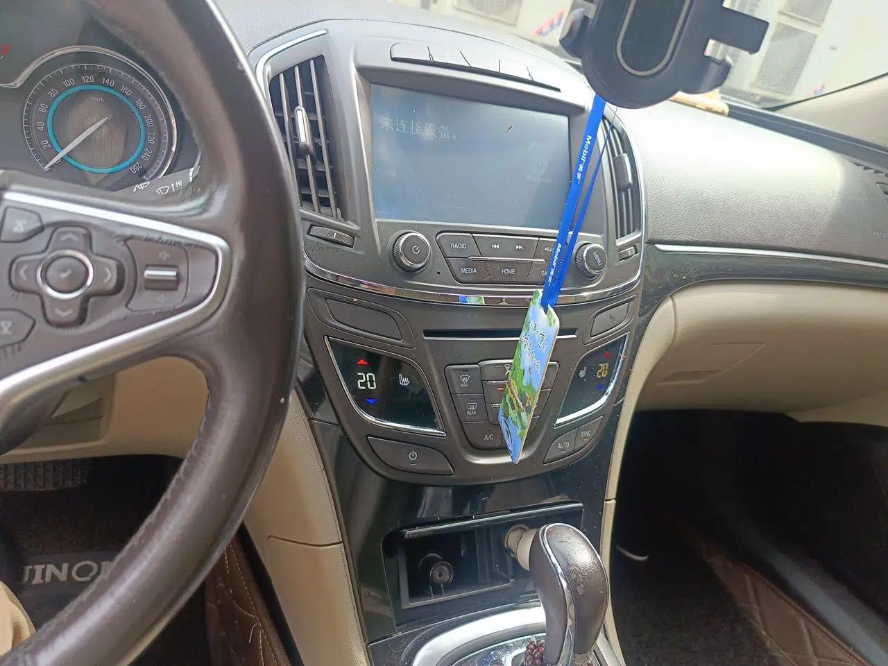 Buick Regal 2015 2.0L Elite Fashion Edition — миниатюра 13