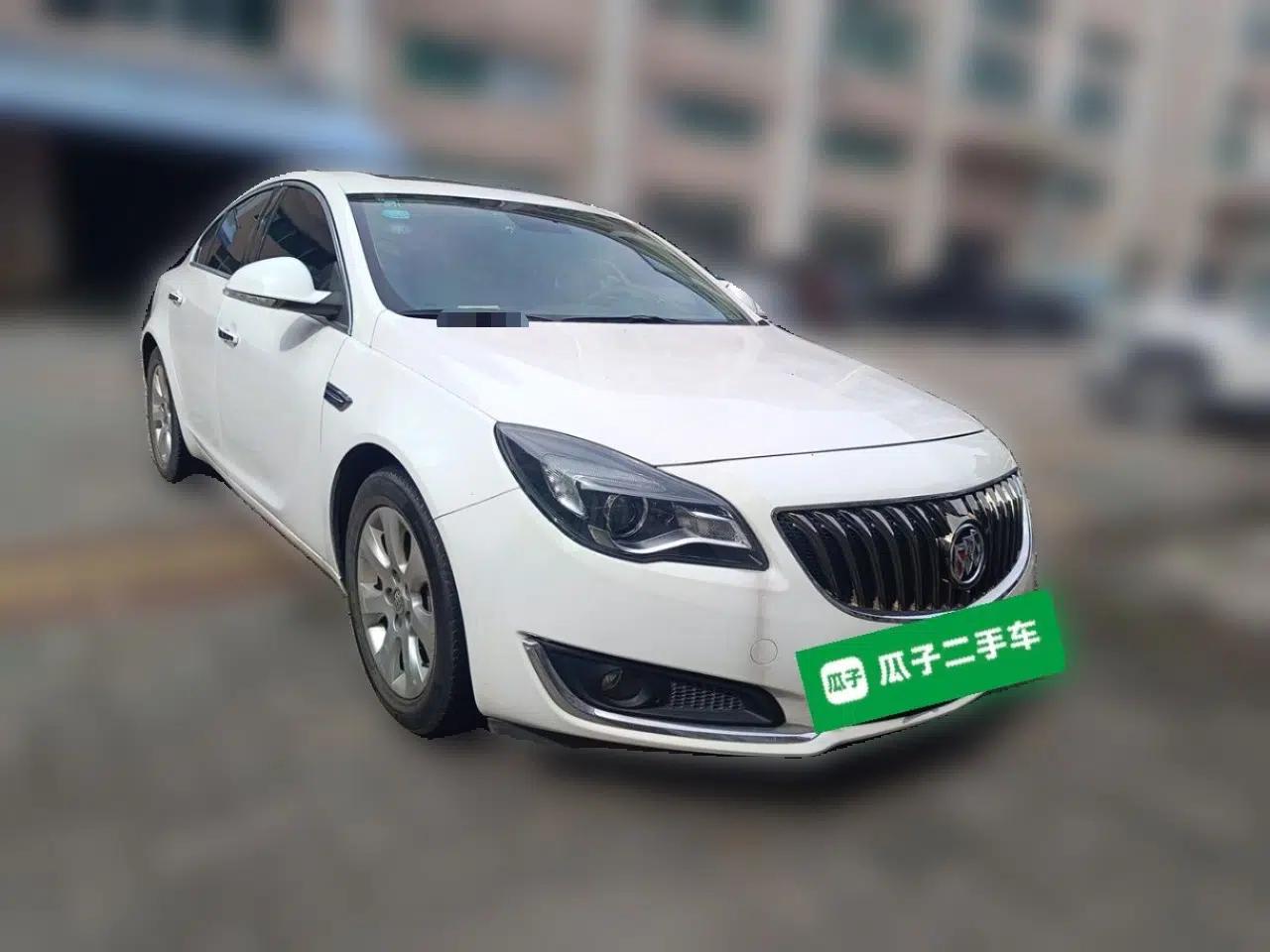 Buick Regal 2015 2.0L Elite Fashion Edition — миниатюра 3