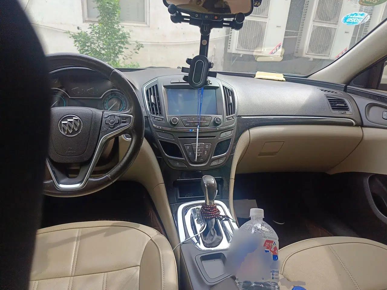 Buick Regal 2015 2.0L Elite Fashion Edition — миниатюра 9