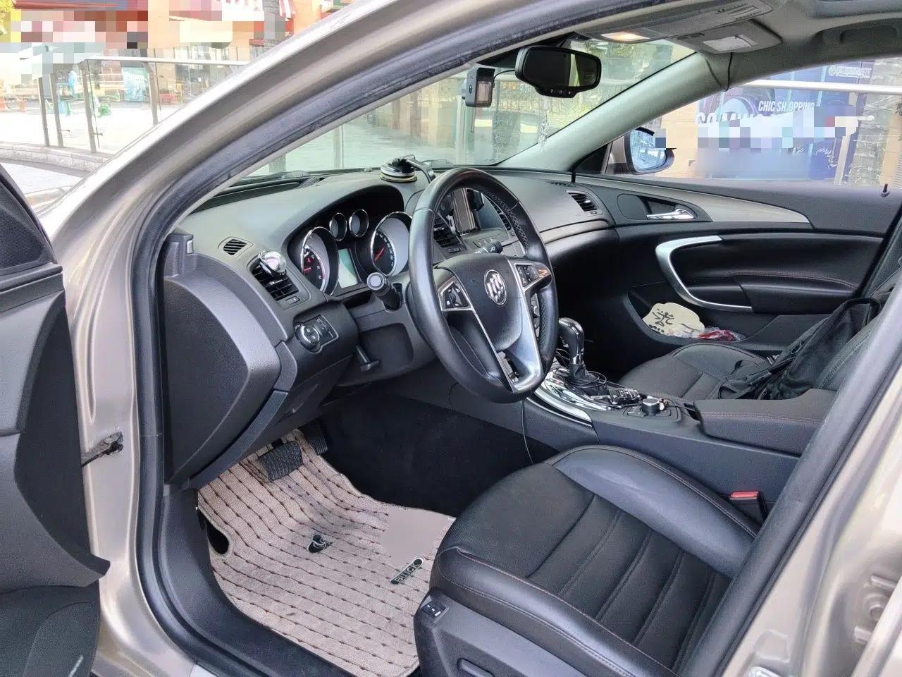 Buick Regal 2010 2.0T Flagship Sport Edition — миниатюра 16