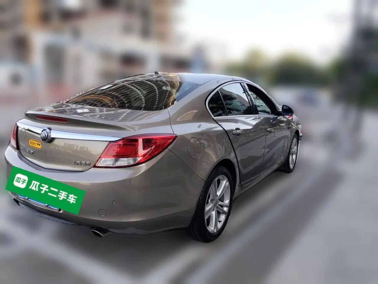 Buick Regal 2010 2.0T Flagship Sport Edition — миниатюра 6