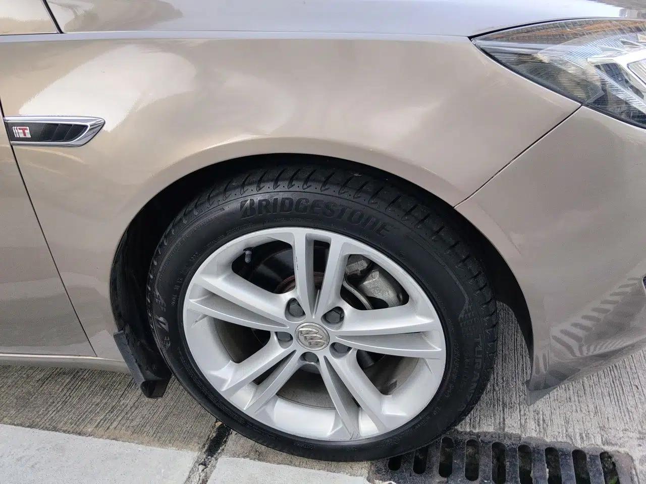 Buick Regal 2010 2.0T Flagship Sport Edition — миниатюра 8