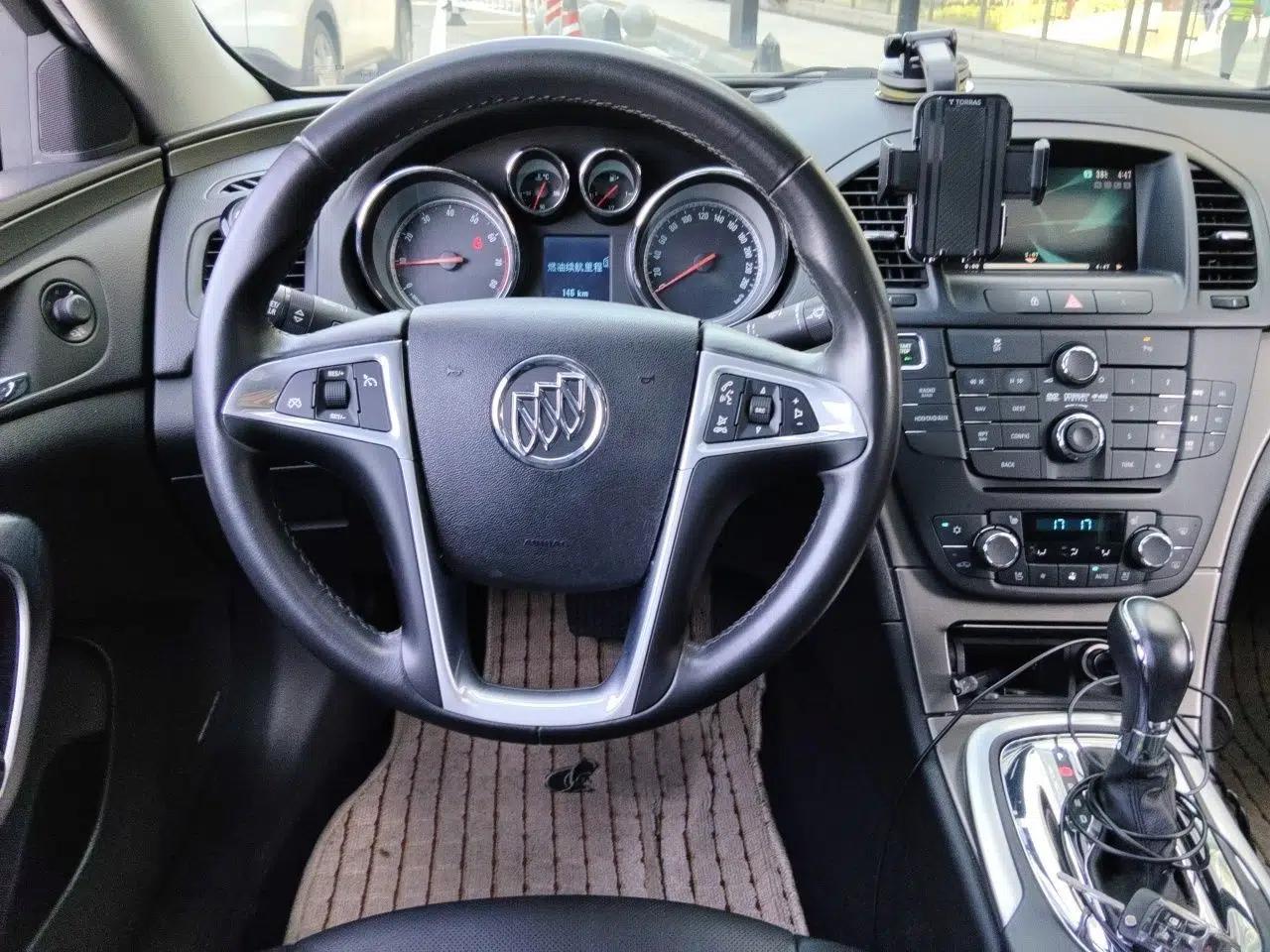 Buick Regal 2010 2.0T Flagship Sport Edition — миниатюра 10