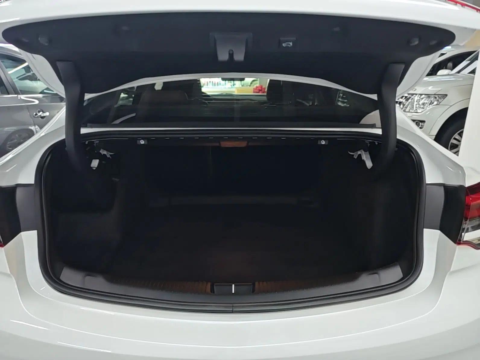 Buick Regal 2023 552T Smart Enjoyment Version — миниатюра 22