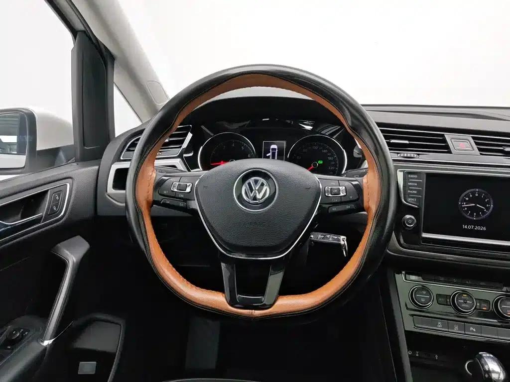 2018 Touran L 280TSI DSG Comfort Edition 7-seater (National V Emission Standard) — миниатюра 11