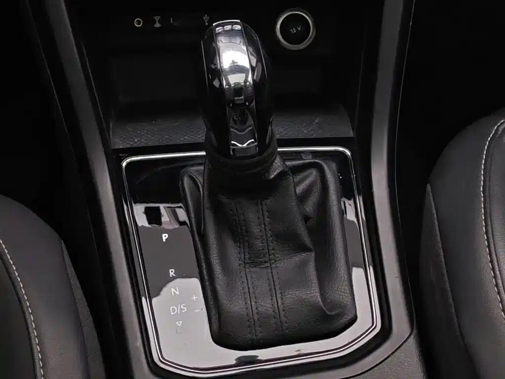 2018 Touran L 280TSI DSG Comfort Edition 7-seater (National V Emission Standard) — миниатюра 13