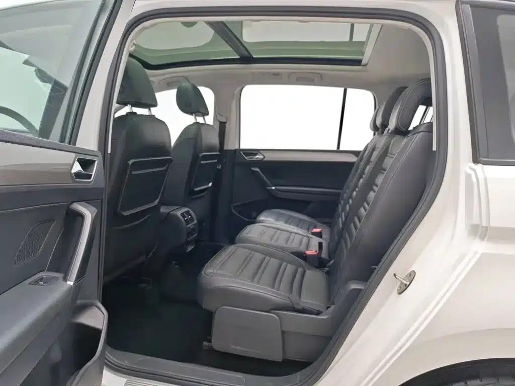 2018 Touran L 280TSI DSG Comfort Edition 7-seater (National V Emission Standard) — миниатюра 15
