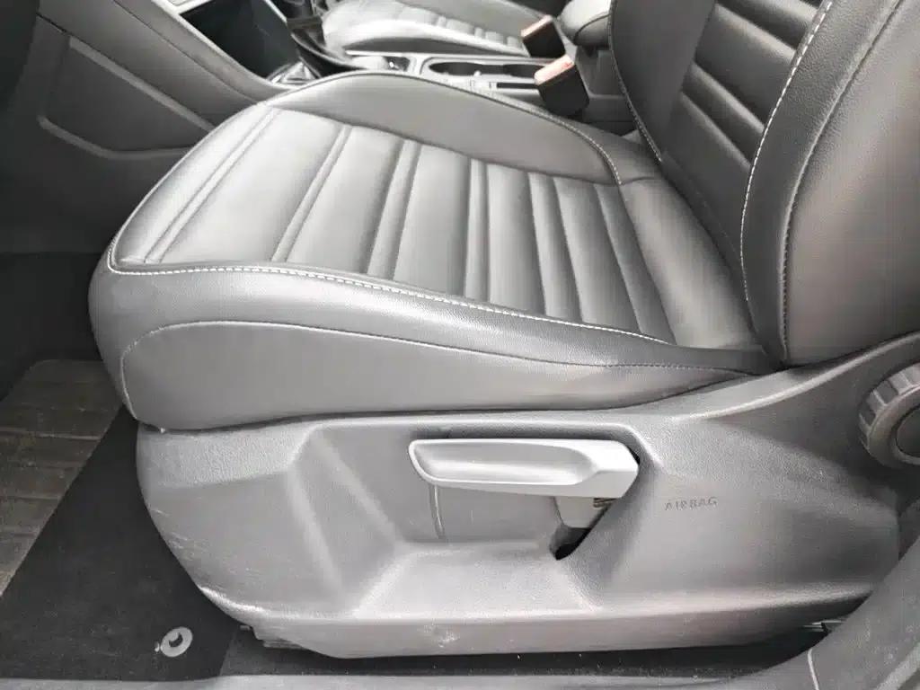 2018 Touran L 280TSI DSG Comfort Edition 7-seater (National V Emission Standard) — миниатюра 20
