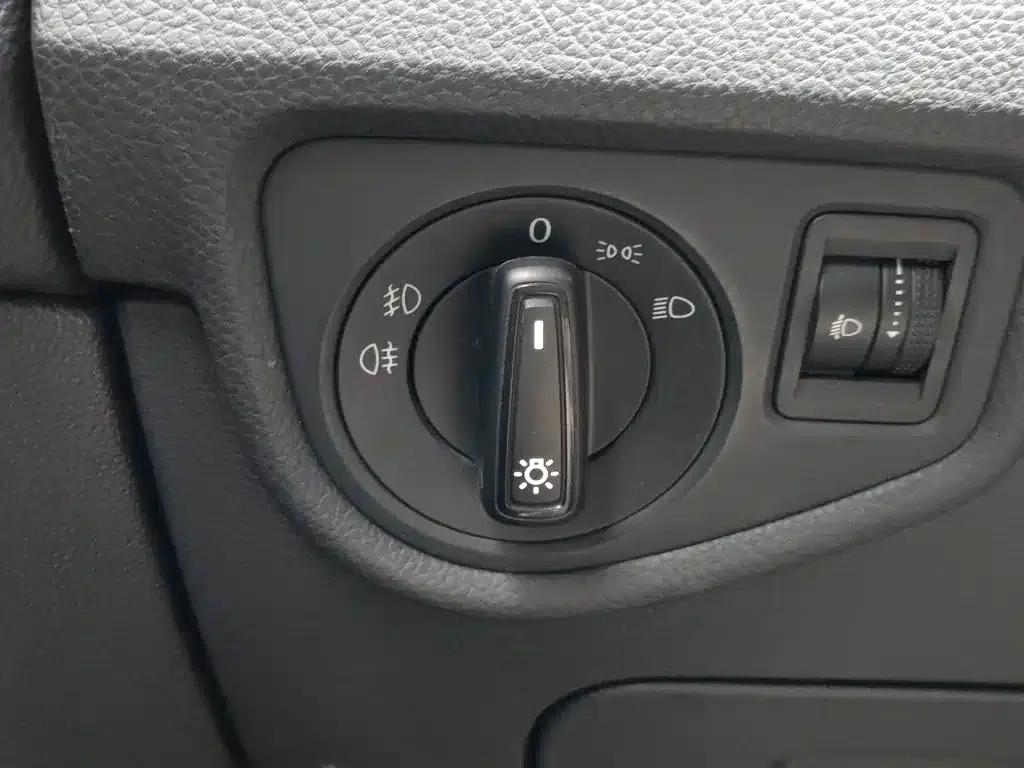 2018 Touran L 280TSI DSG Comfort Edition 7-seater (National V Emission Standard) — миниатюра 21