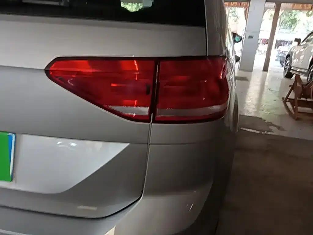 2016 Touran L 280TSI DSG Fashion Edition — миниатюра 8