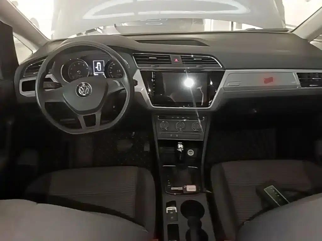 2016 Touran L 280TSI DSG Fashion Edition — миниатюра 10