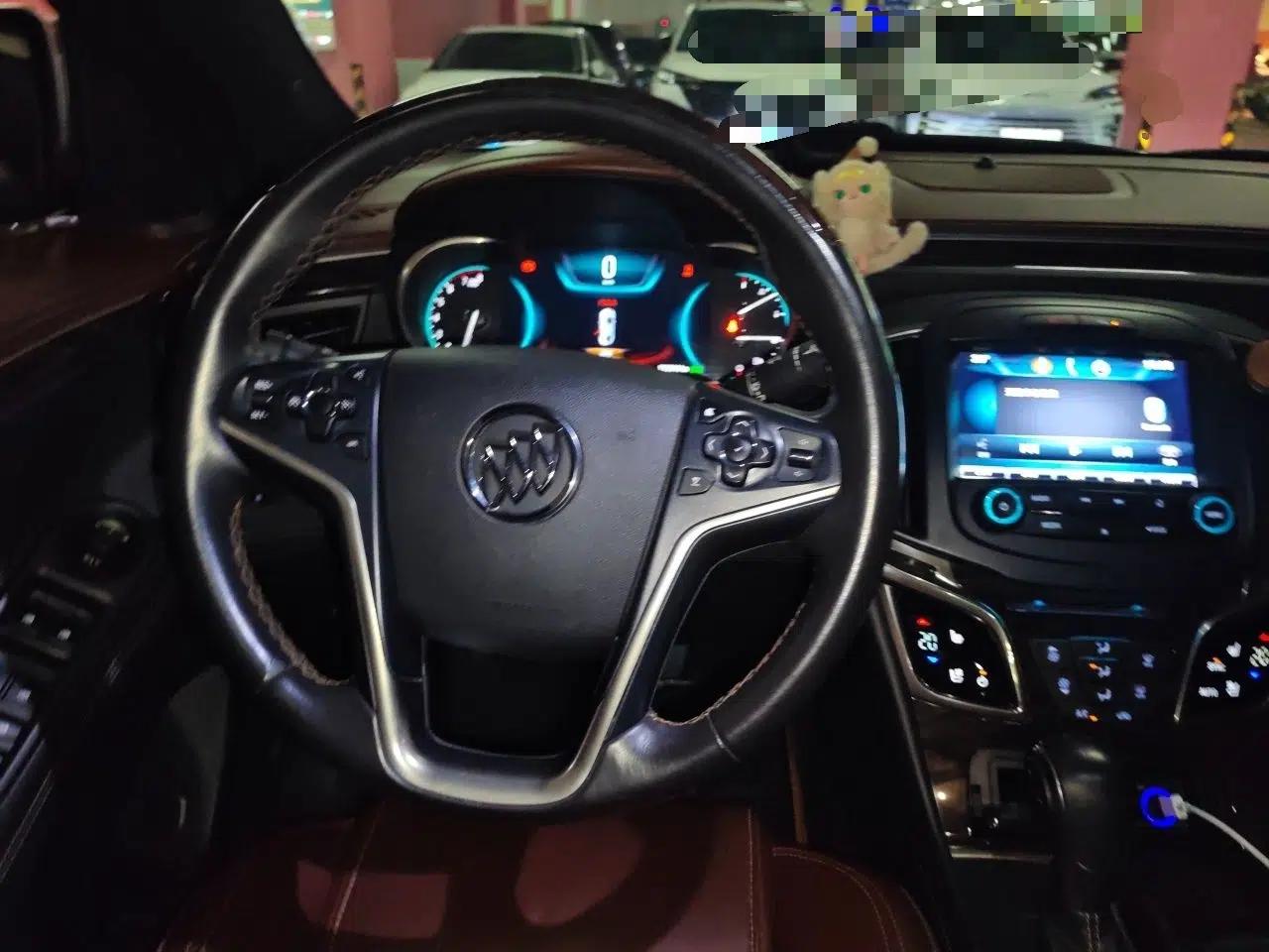 Buick LaCrosse 2013 2.4L SIDI Luxury Comfort Edition — миниатюра 10