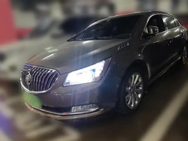 Buick LaCrosse 2013 2.4L SIDI Luxury Comfort Edition