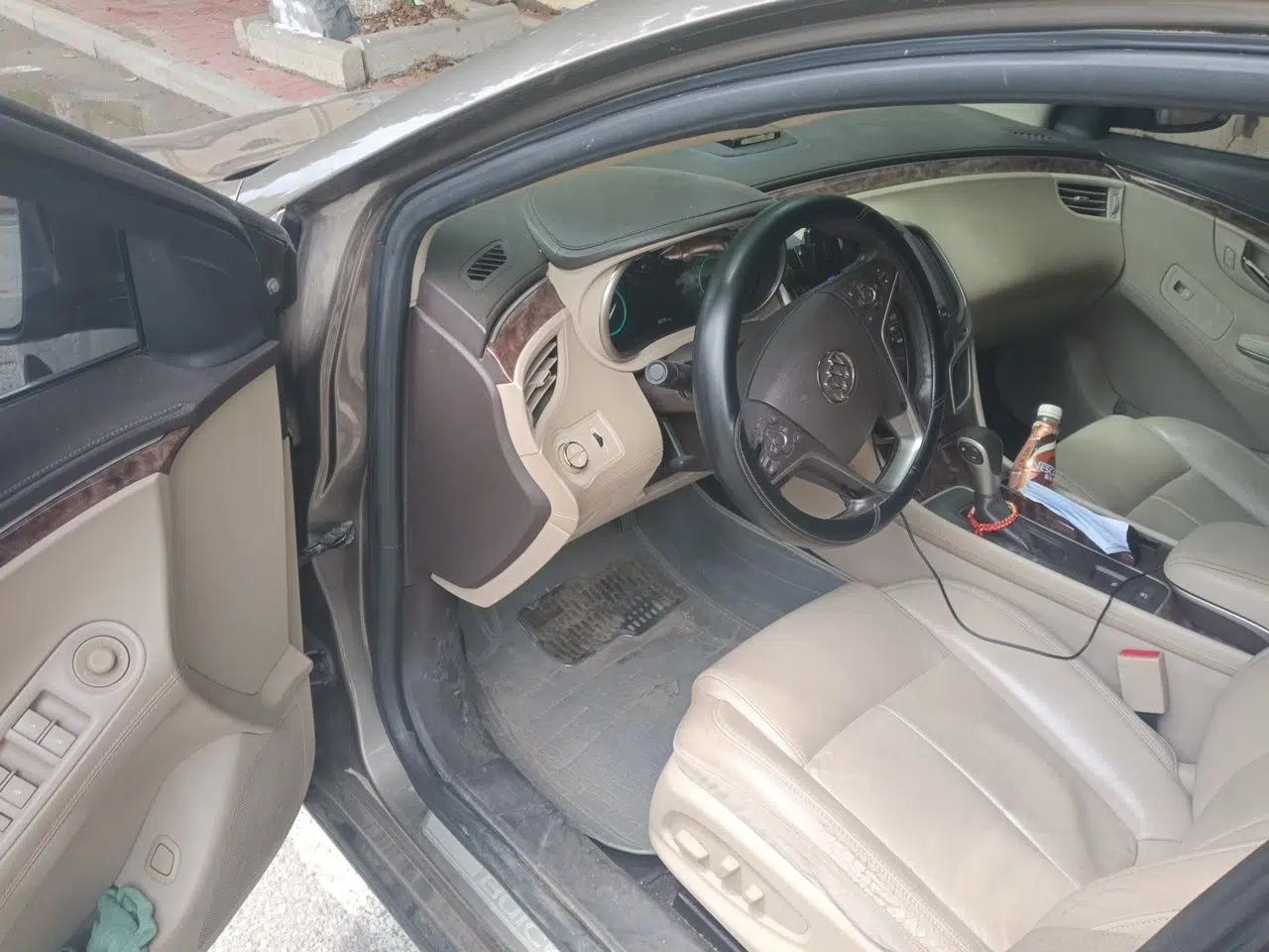 Buick LaCrosse 2013 2.4L SIDI Elite Comfort Version — миниатюра 16