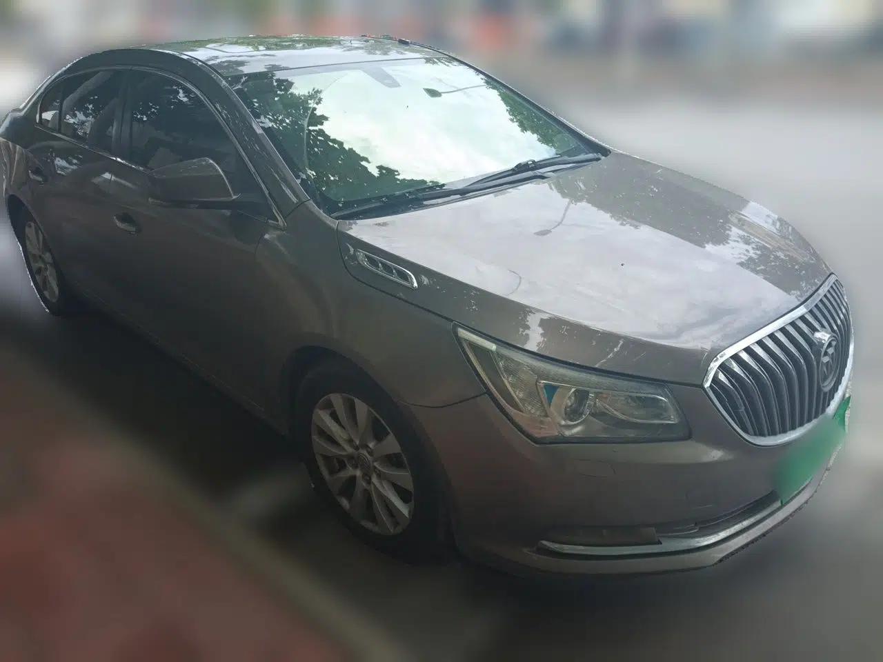 Buick LaCrosse 2013 2.4L SIDI Elite Comfort Version — миниатюра 3