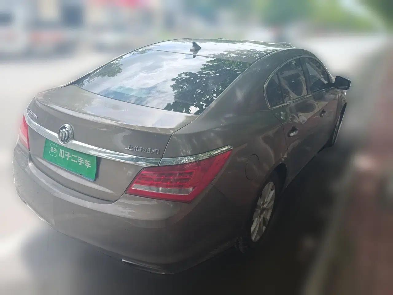 Buick LaCrosse 2013 2.4L SIDI Elite Comfort Version — миниатюра 6