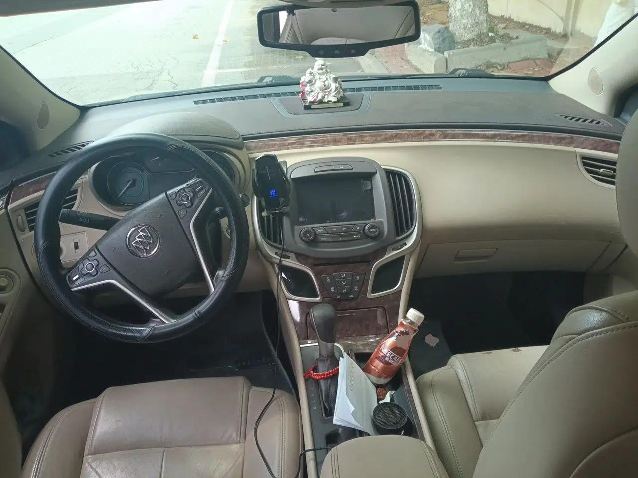 Buick LaCrosse 2013 2.4L SIDI Elite Comfort Version — миниатюра 9