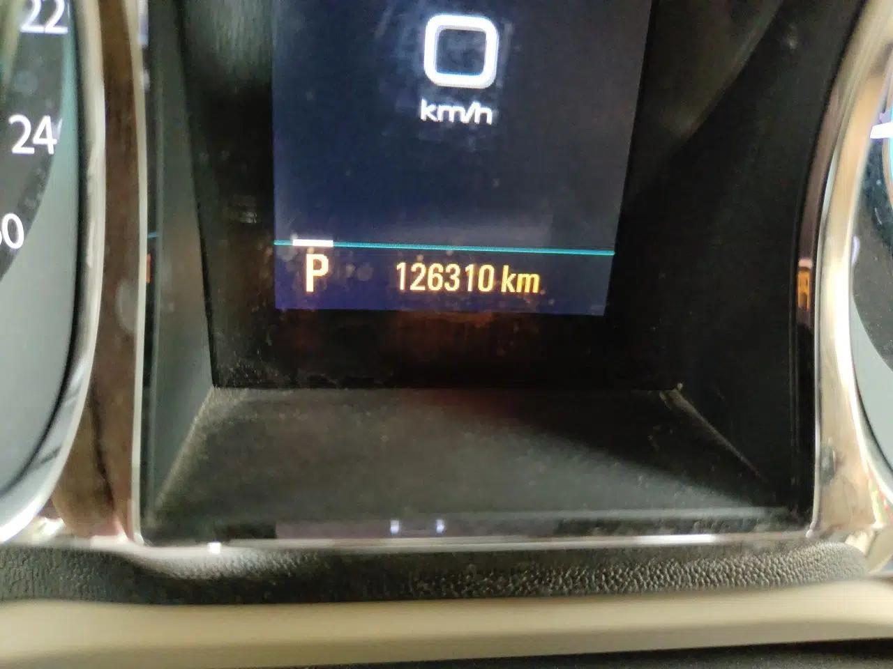 Buick LaCrosse 2012 2.4L SIDI Haoya Edition — миниатюра 12