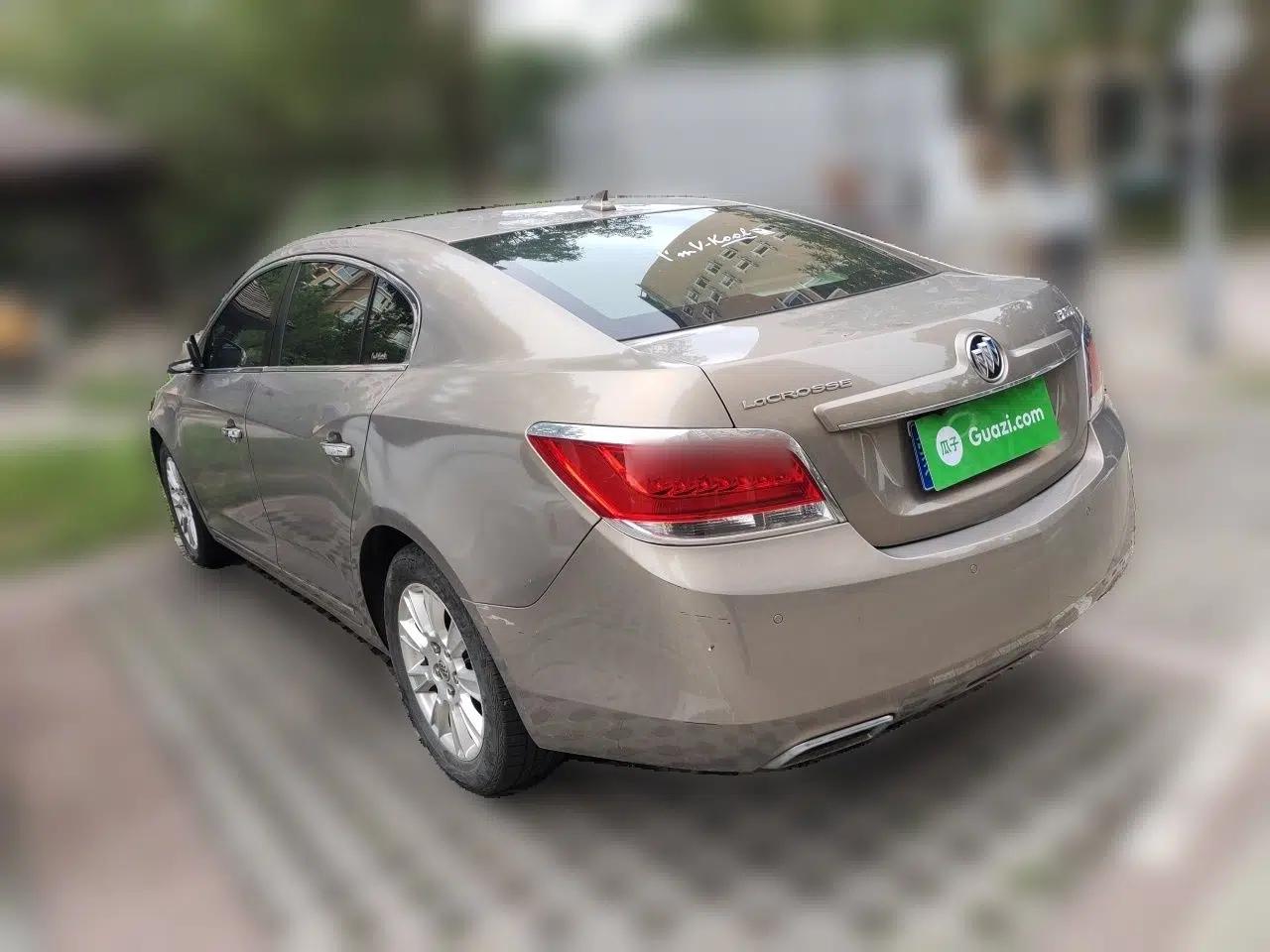Buick LaCrosse 2012 2.4L SIDI Haoya Edition — миниатюра 4