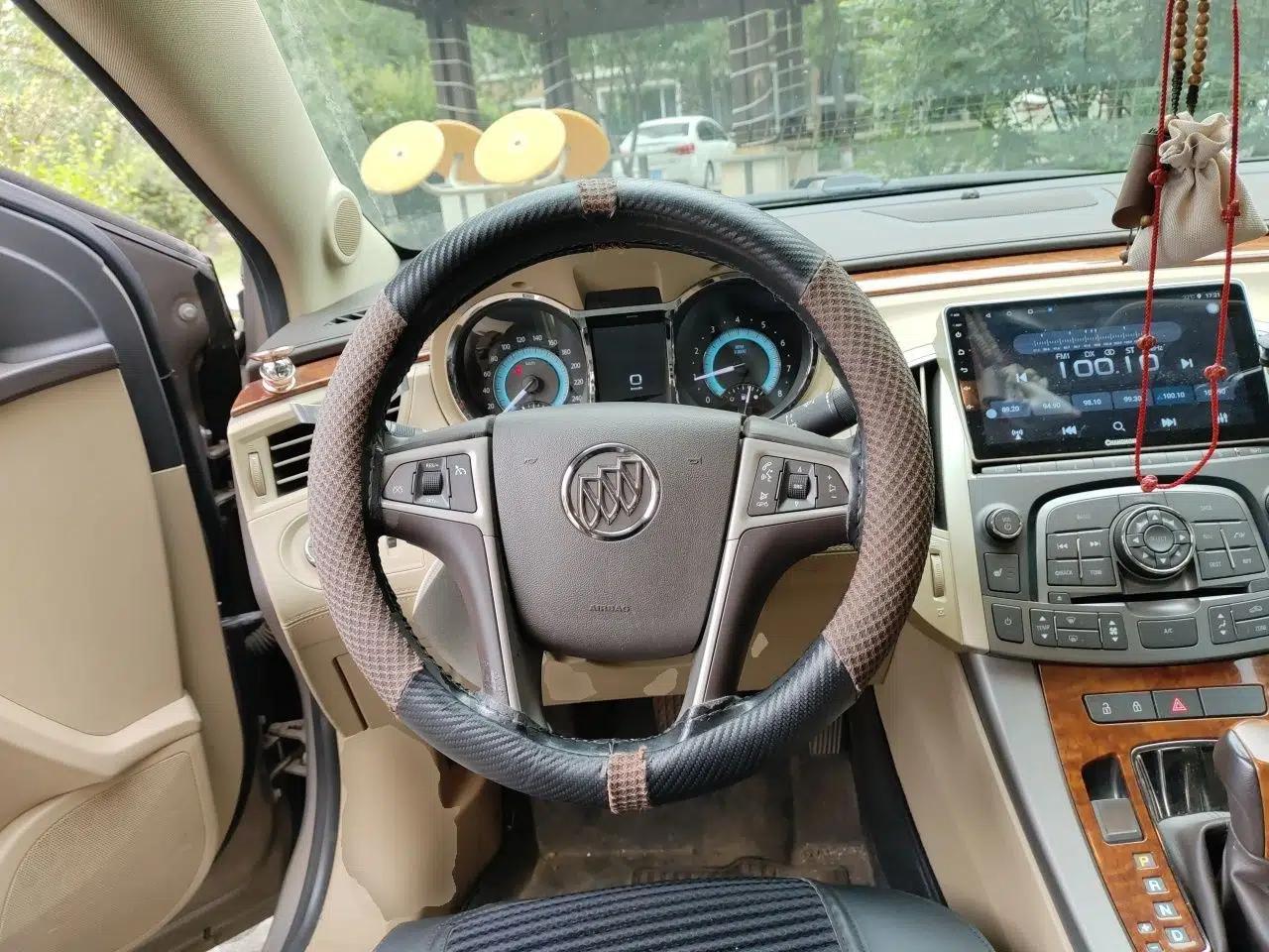 Buick LaCrosse 2012 2.4L SIDI Haoya Edition — миниатюра 10