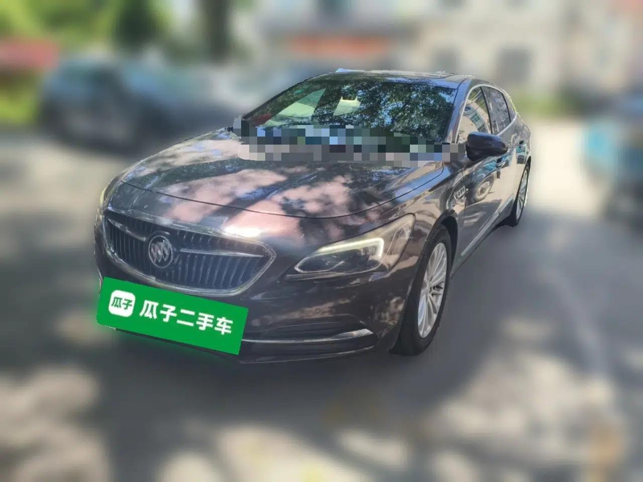 Buick LaCrosse 2018 28T Elite Edition — миниатюра 1