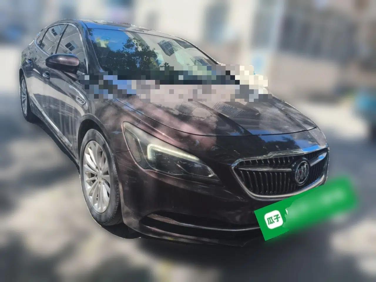 Buick LaCrosse 2018 28T Elite Edition — миниатюра 3