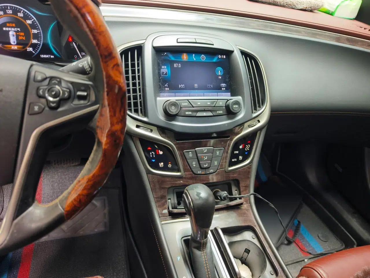 Buick LaCrosse 2013 2.4L SIDI Luxury Comfort Edition — миниатюра 13